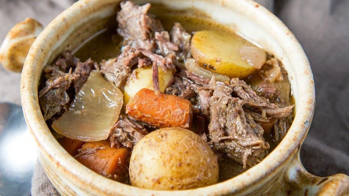 Insanely Delicious Slow Cooker Recipes Seasonal Cravings